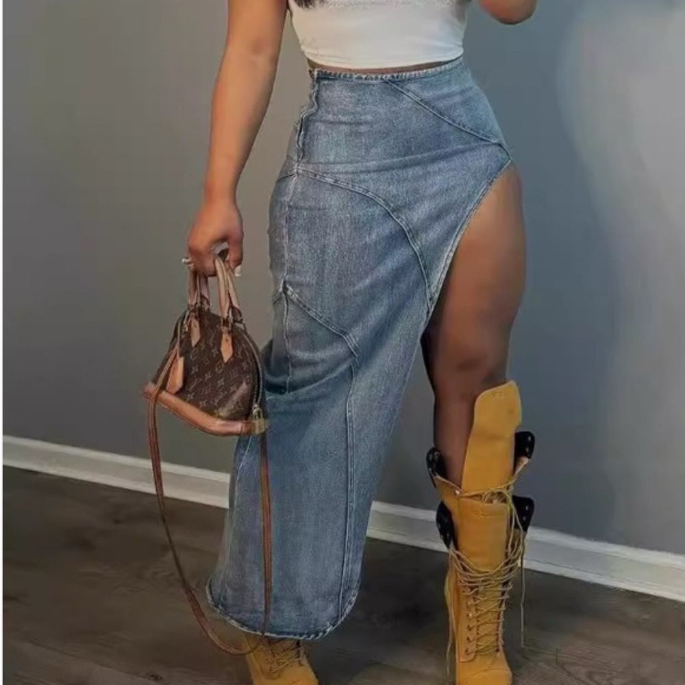 Mid Hip Slitted Denim Skirt - Picture 1 of 5